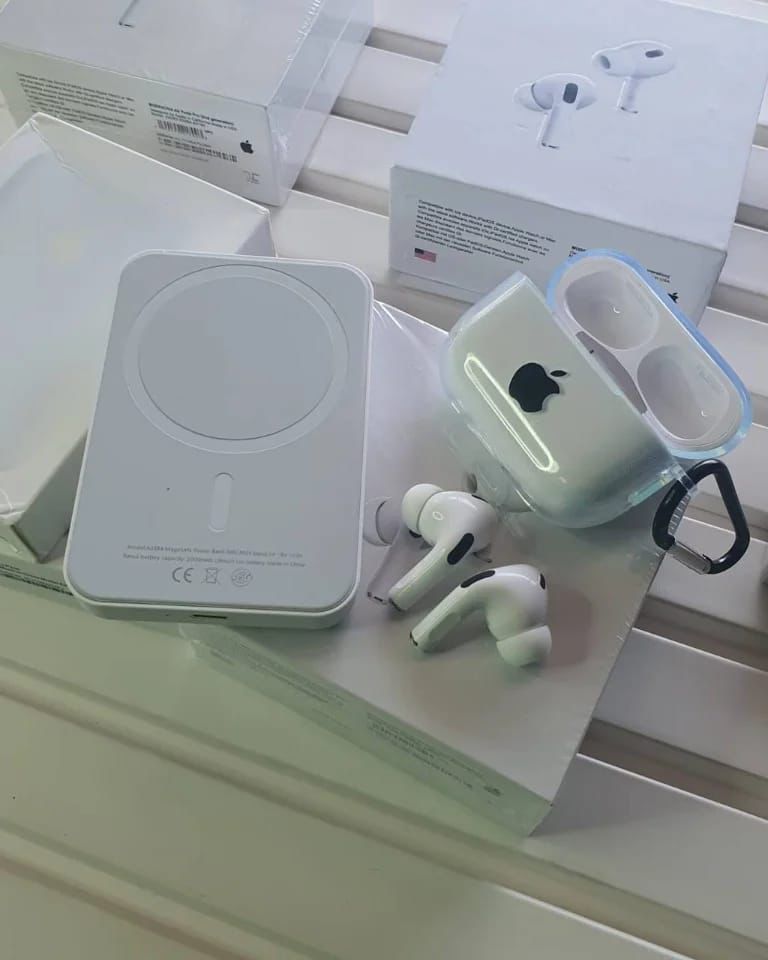 APPLE AIRPODS PRO 2ND GENERATION+ TRANSPARENT CASE+APPLE MAGSAFE POWERBANK