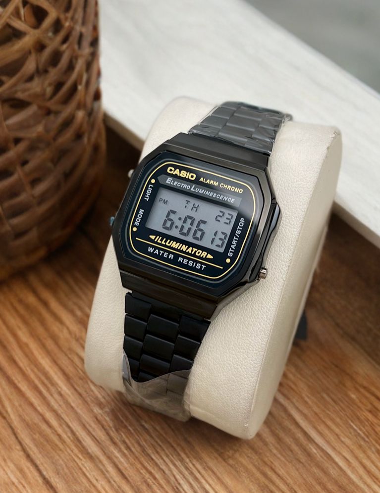 CLASSIC casio vintage unisex prenium old money watch