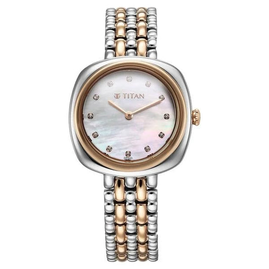 BUY ONLINE: TITAN WOMAN MOTHER OF PEARL WHITE WITH CHAIN WATCH