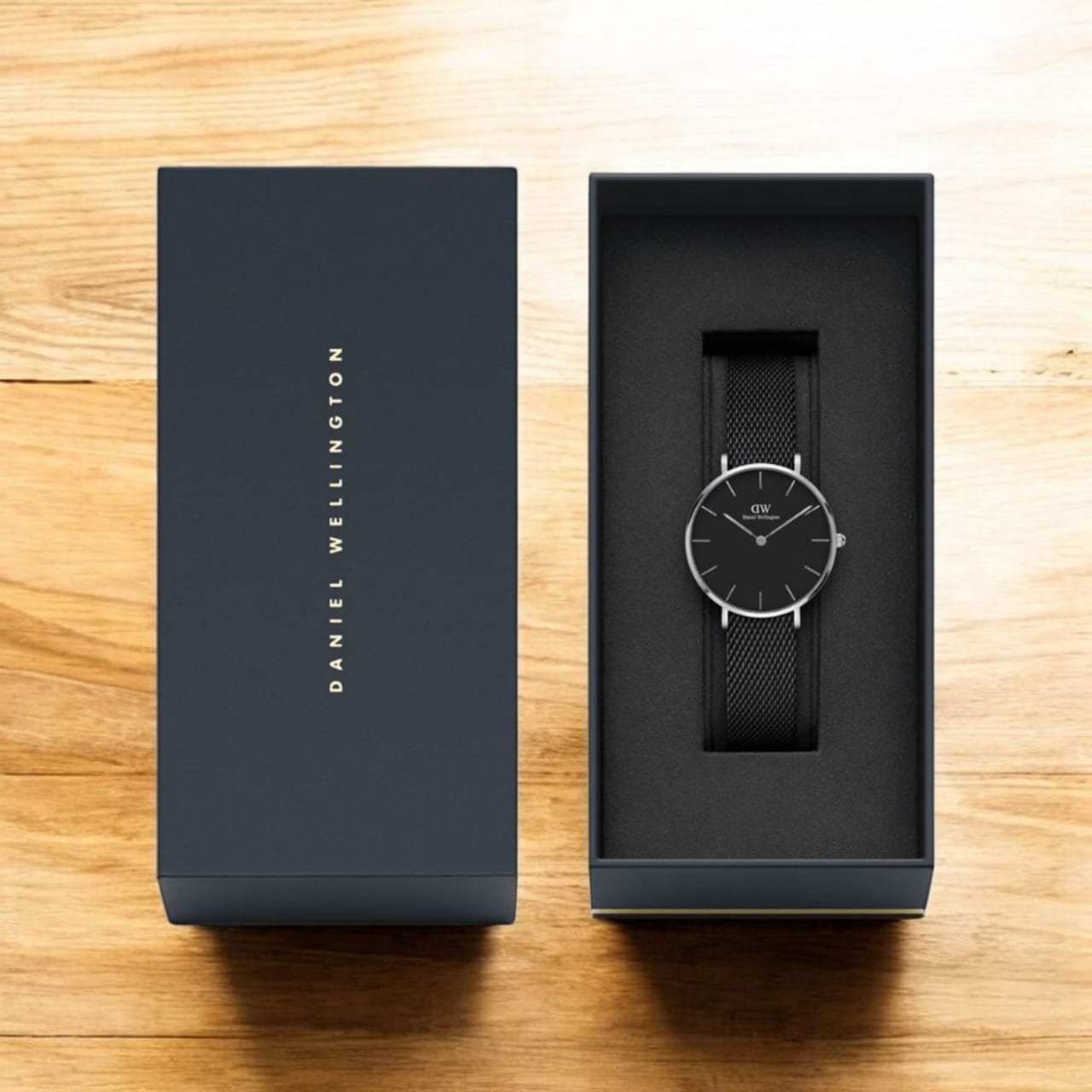 PETITE MELROSE - WOMEN'S MESH STRAP WATCH IN ROSE GOLD | DW WOMAN